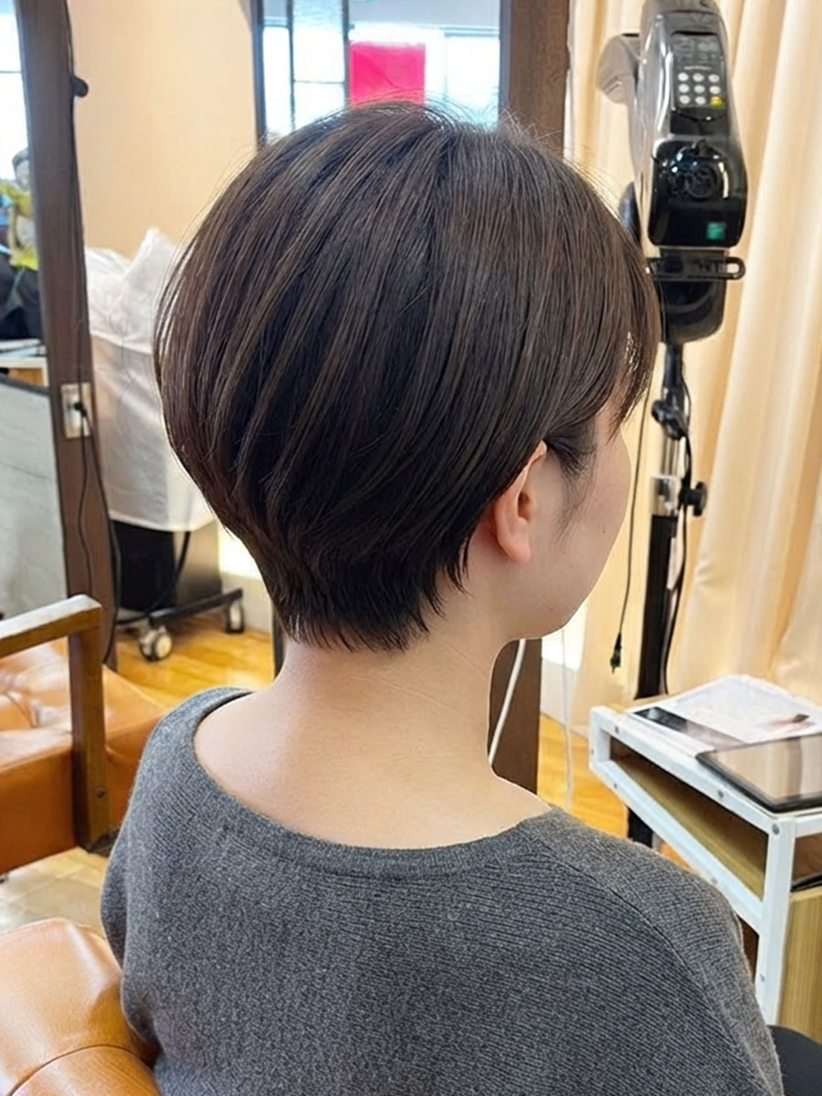 ナチュラルダークブラウンショート【河内花園駅】