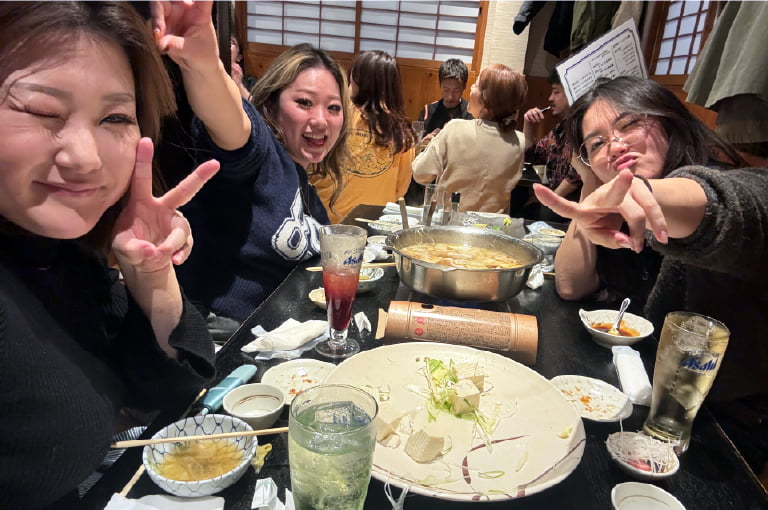 abije(アビエ)｜東大阪の美容室 – 似合う前髪ならアビエの仲の良いスタッフ達